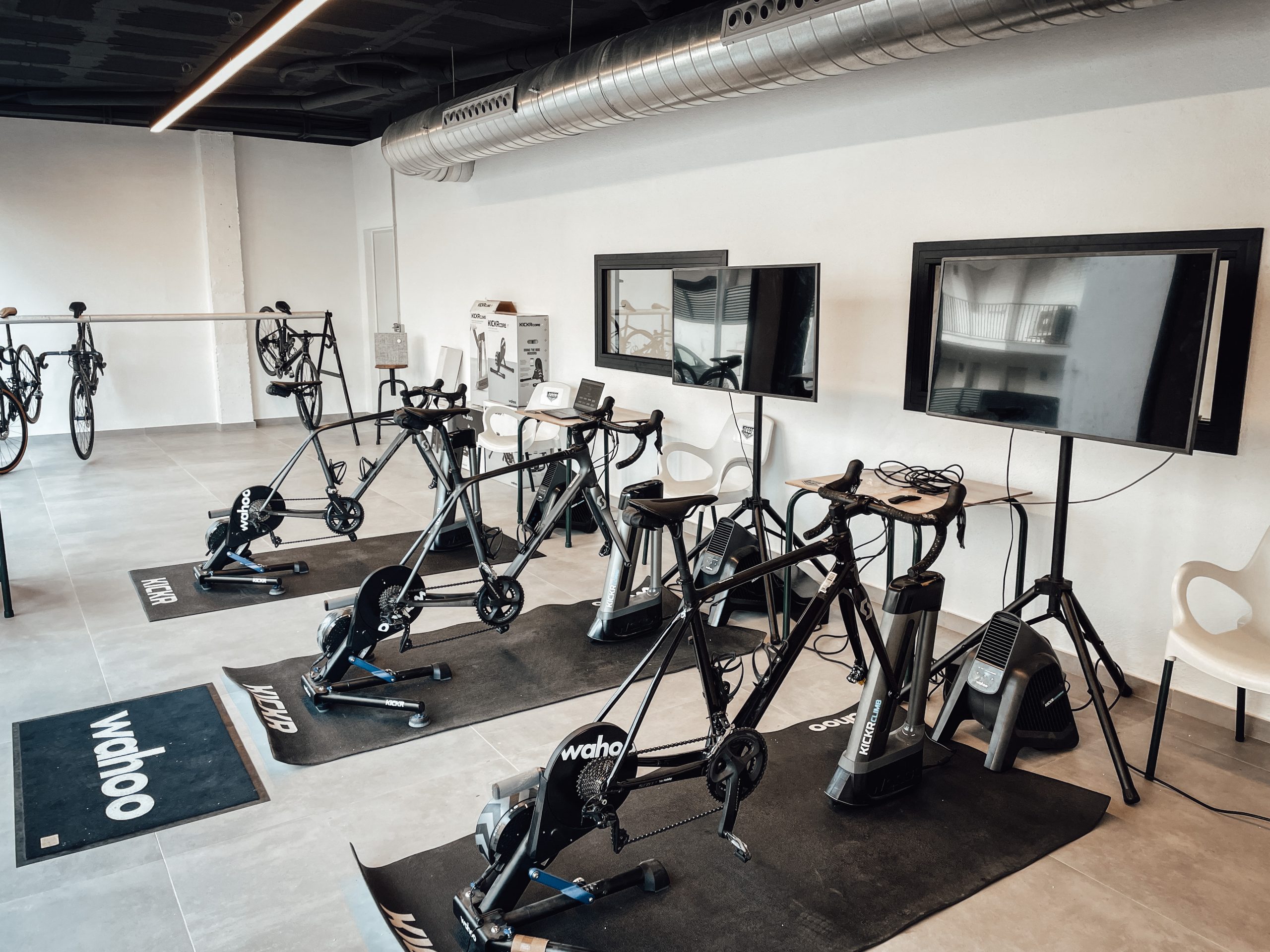 Carrera E-CYCLING